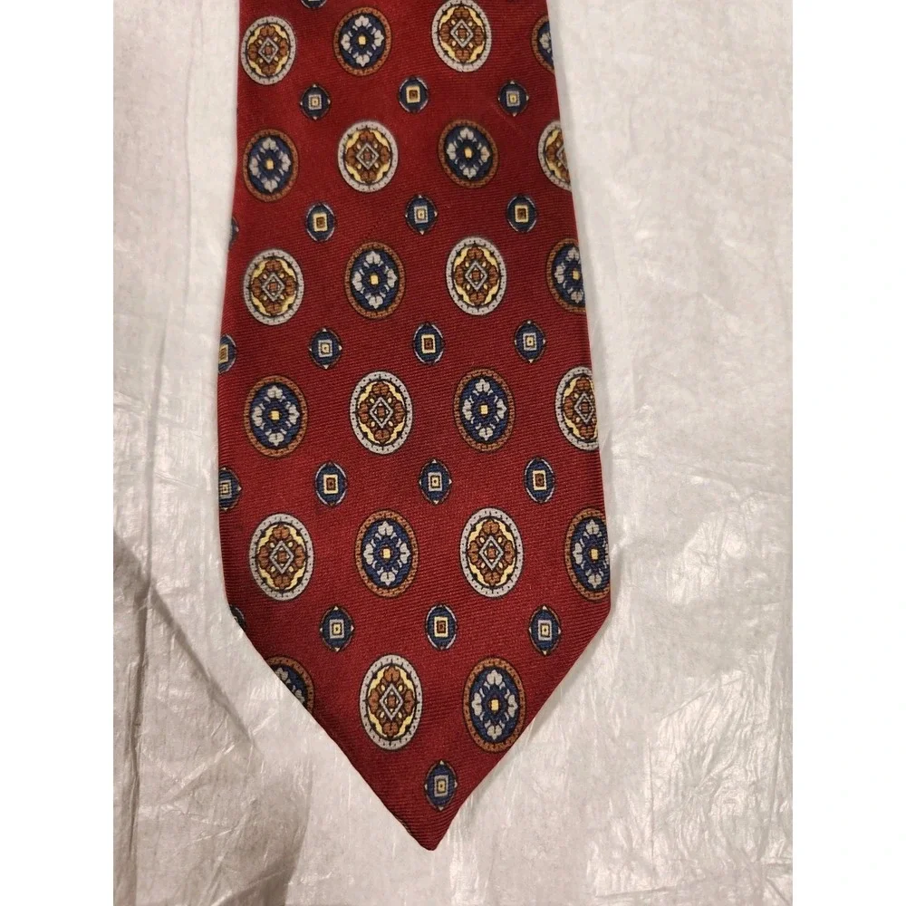 Oscar De La Renta Tie Men's Couture Red Medallion Gold 59